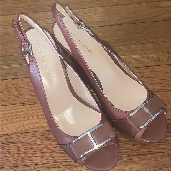 TOMMY HILFIGER Tw Kameron Platform Wedges - Picture 2 of 4